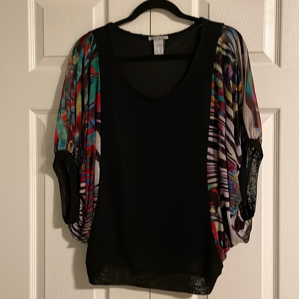L -  loose light sweater